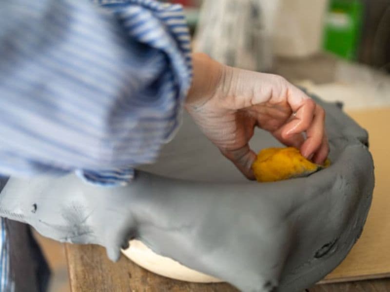 Atelier modelage en grès à Limoges (87)