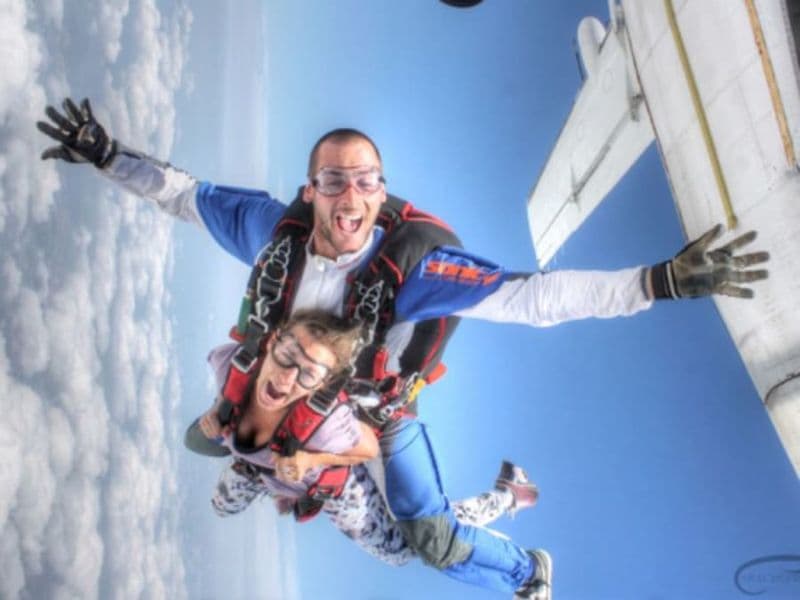 Saut en Parachute en tandem à Lézignan-Corbières (11)
