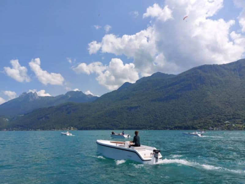 Location de Bateau sans permis à Annecy (74)
