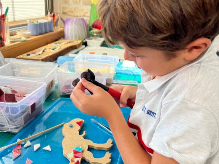 Atelier parent/enfant Mosaïque à Dolus d'Oléron (17)