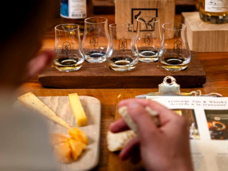 Billet Atelier d’accords : gin, whisky et fromage à Paris 1er