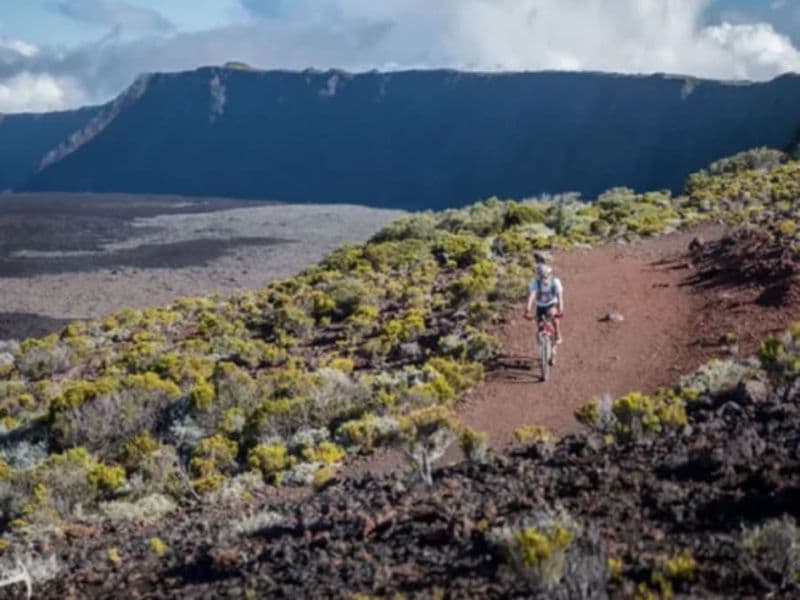 Billet Randonnée en VTT "Le Volcan" depuis L'Etang-Salé (974)