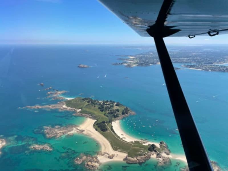Vol en ULM Multiaxe à Dinard (35)
