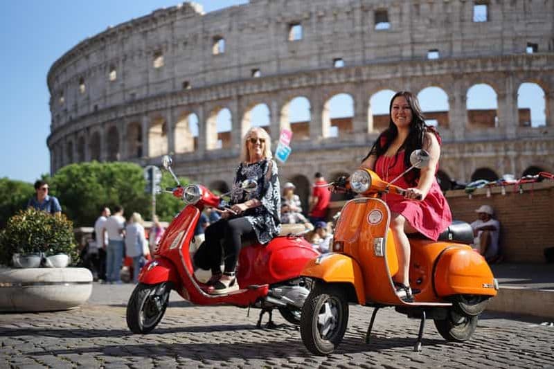 Billet Rome : expérience guidée en Vespa à la découverte des joyaux cachés avec photos
