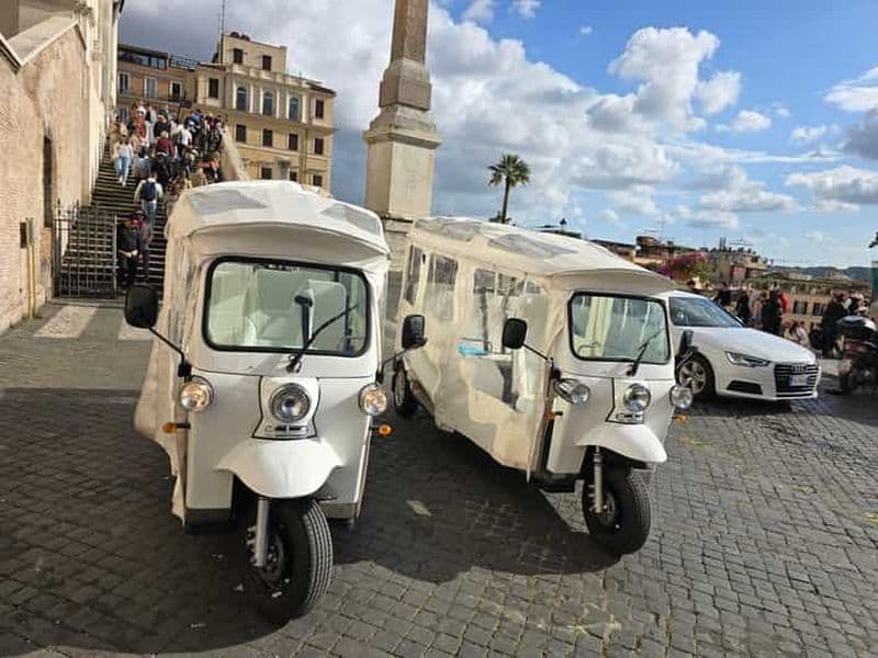 Rome : visite privée VIP en tuk-tuk électrique