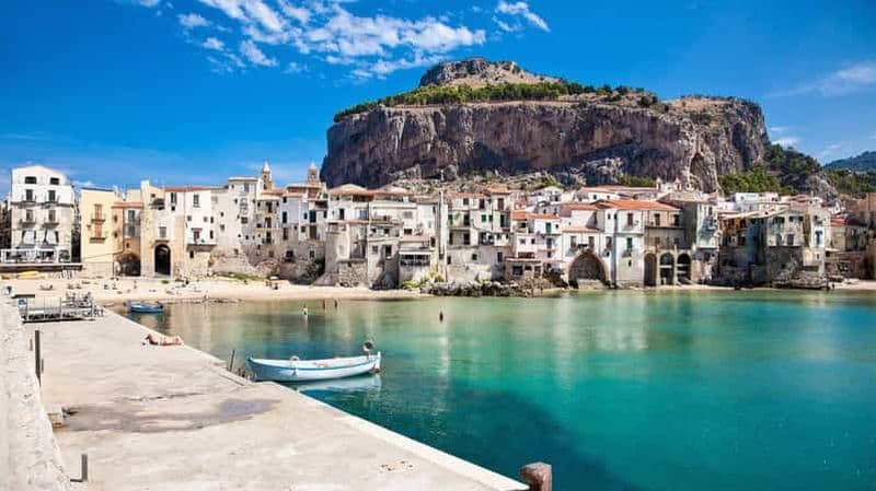 Billet Palerme ou Mondello : Visite privée d'une journée à Cefalù et Castelbuono