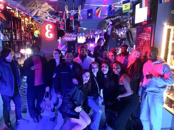 Billet Barcelone : Laissez-passer multi-activités avec visites de jour et visites nocturnes