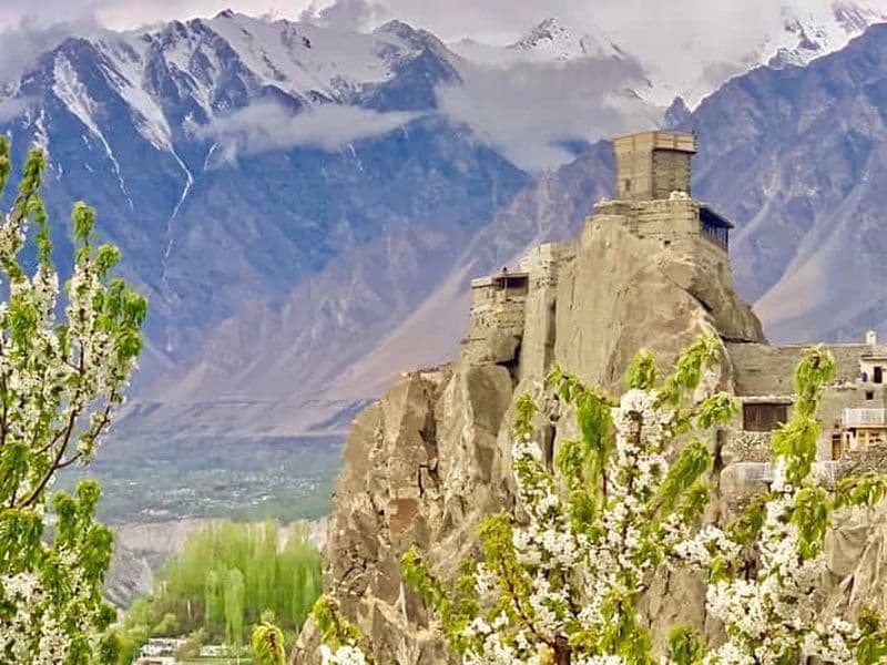 Billet Au départ d'Islamabad : Circuit culturel de 9 jours dans la vallée de Hunza (Colors of Hunza Valley)