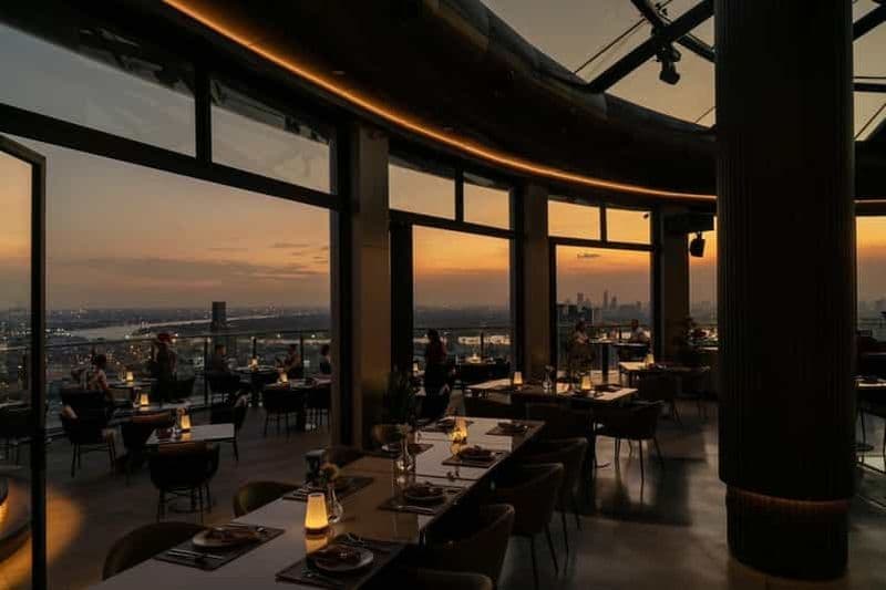 Billet Bangkok : Cielo Sky Bar & Restaurant Rooftop