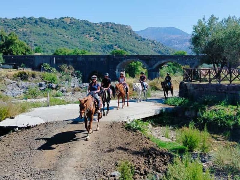 Billet Alcantara : randonnée à cheval entre gorges, Cuba byzantine et nature