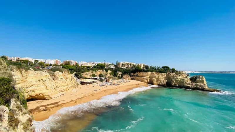 Billet Algarve : Visite des formations rocheuses et de la forêt de chênes-lièges