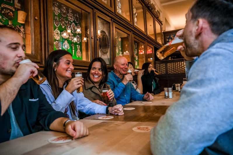 Cologne : visite des brasseries de Kölsch avec 3 bières incluses