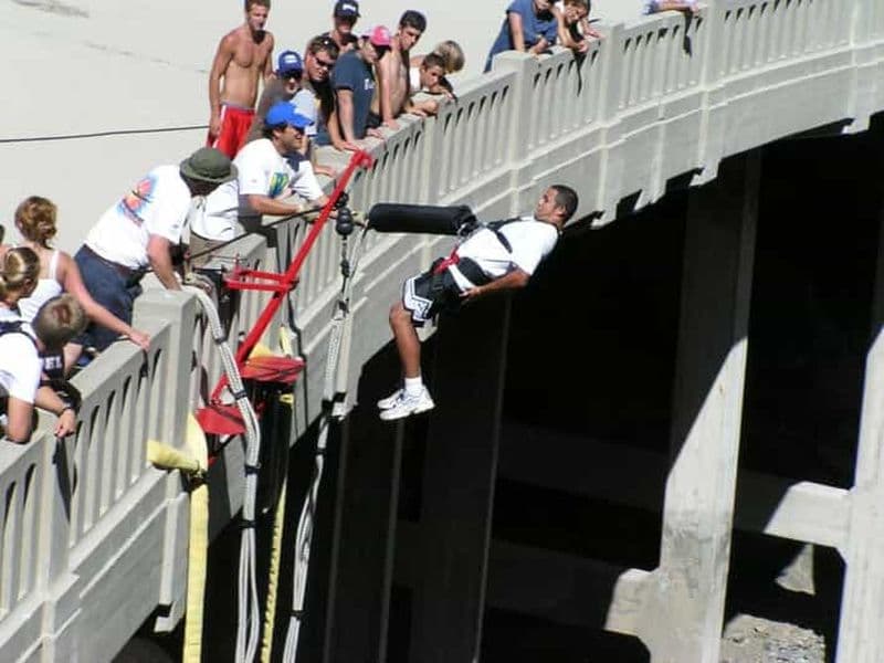 Los Angeles : Excursion d'une journée de saut à l'élastique à Bridge To Nowhere