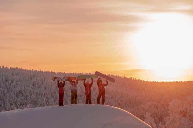 Saariselkä : Forfait d'une journée de snowboard facile (11 ans et plus)