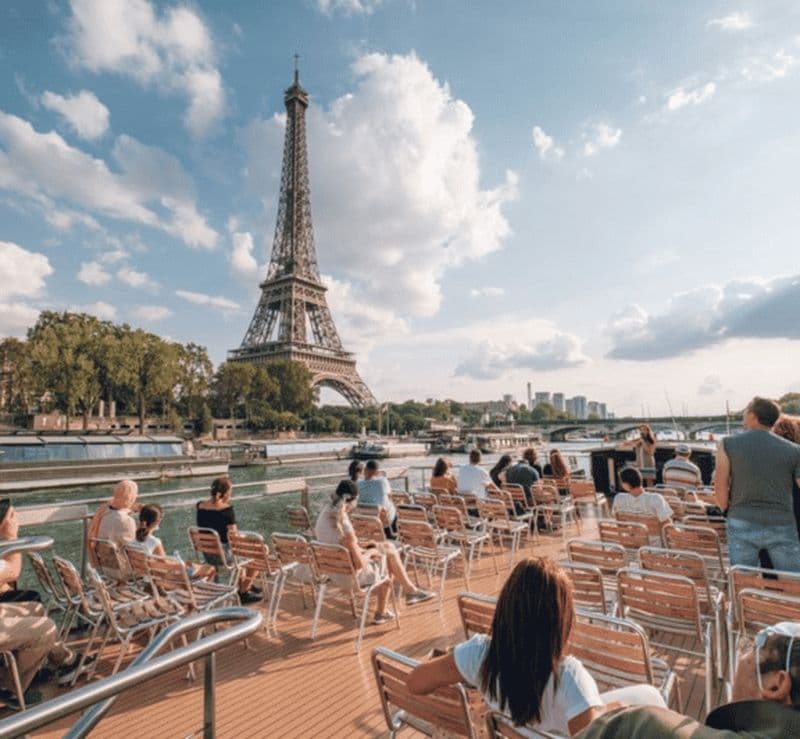 Billet Paris : croisière et visite guidée du Louvre SEMI-PRIVÉE