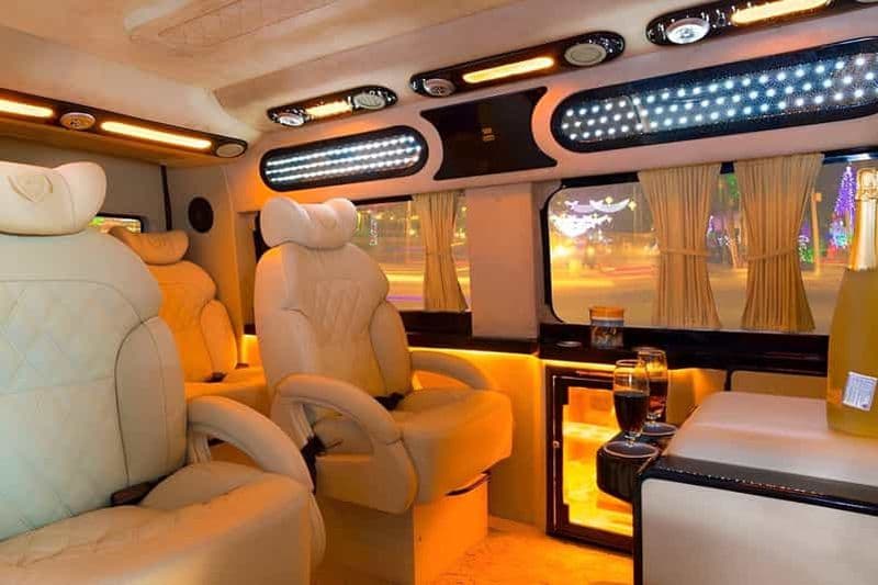 Billet Hô Chi Minh-Ville : visite des tunnels de Củ Chi en limousine et déjeuner