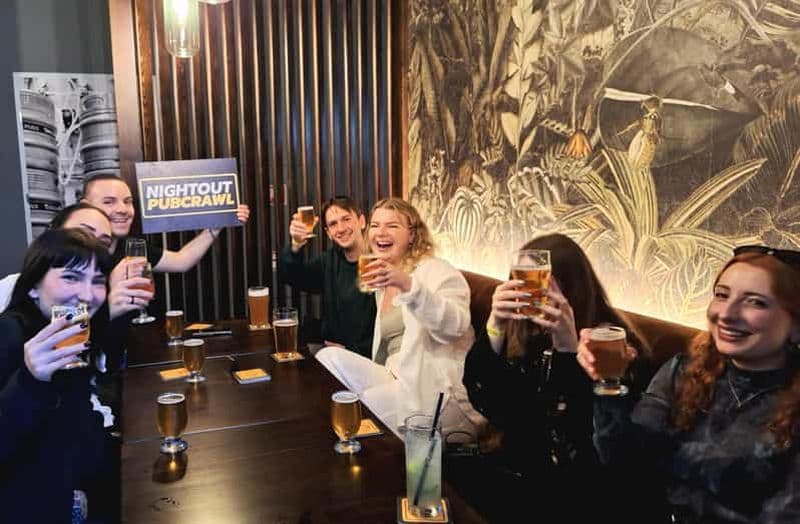 Gdańsk 2025 : tournée des bars avec un guide de la région et shots de bienvenue