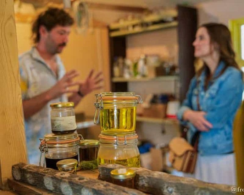 Billet Balade et visite de distillerie de Pastis à Aix-en-Provence