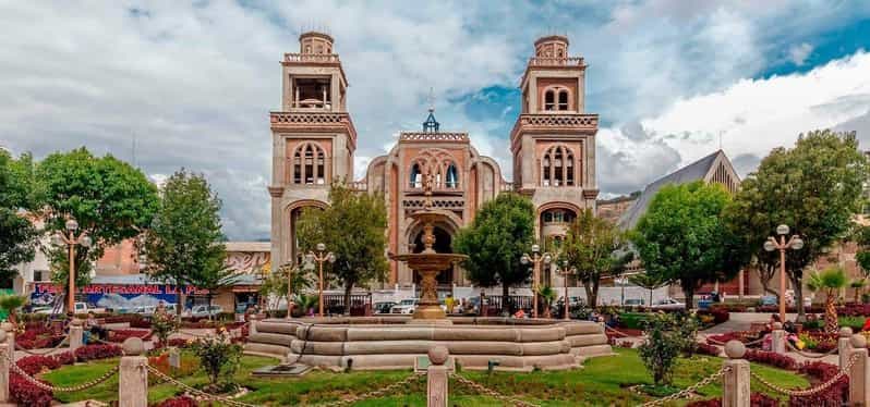 Billet Explorez la Cordillère de Huayhuash lors d'un trek de 8 JOURS au départ de Huaraz.