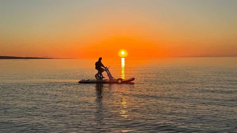 Billet Stintino : excursion au coucher du soleil avec un vélo aquatique à La Pelosa