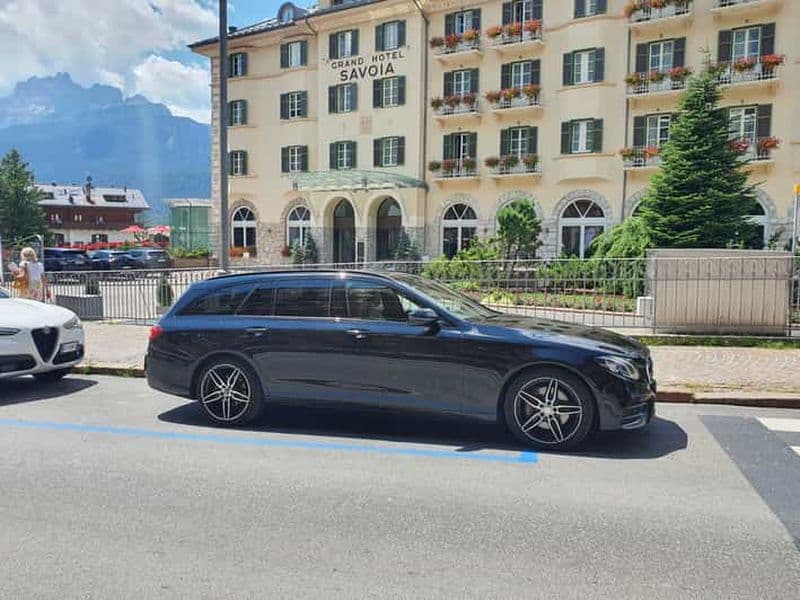 Aéroport de Vérone : transfert privé aller simple à Venise + bateau-taxi
