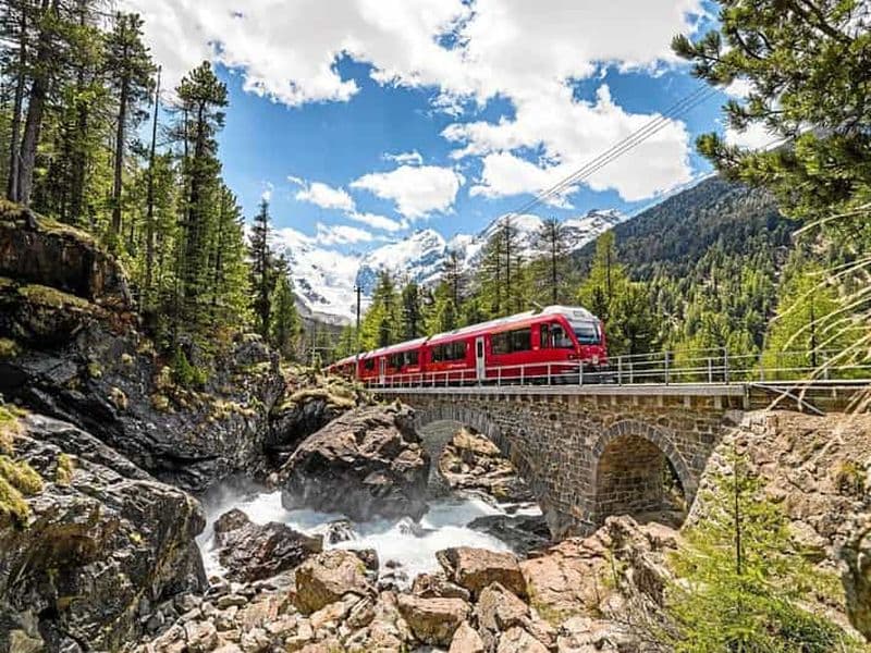 Billet Depuis Milan : Bernina et St. Moritz en train panoramique