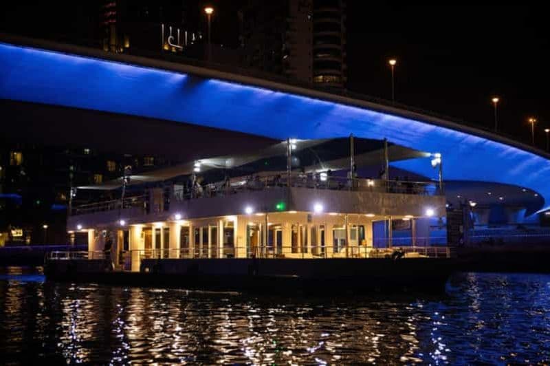Billet Dîner-croisière VIP au salon Alexandra Sea de la marina de Dubaï