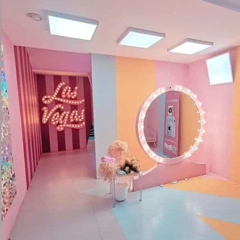 Billet Budapest : Billets d'entrée combinés pour le musée du selfie et la salle d'éclaboussures