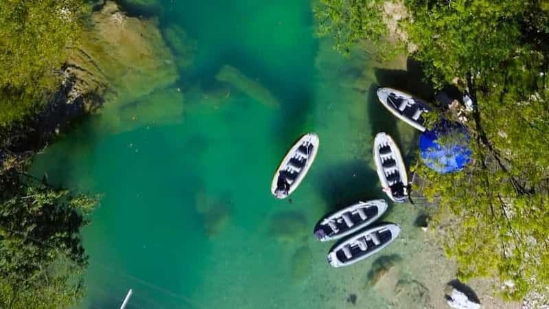 Kutaisi : Excursion guidée d'une journée au canyon de Martvili et à la grotte de Prométhée