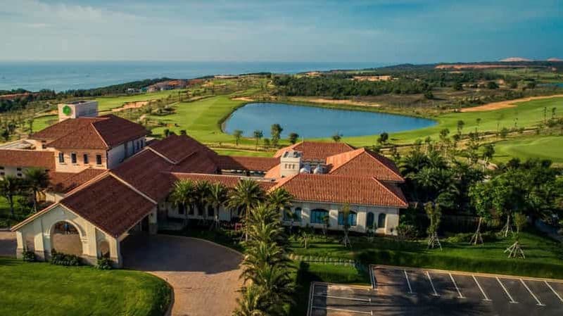 Visite Premium Privée d'une Journée au NovaWorld Phan Thiet Golf Club