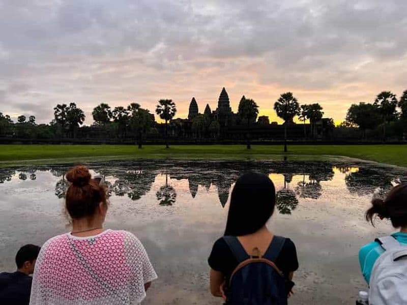 Billet Excursion guidée de 2 jours à Angkor Wat et au mont Kulen avec pique-nique