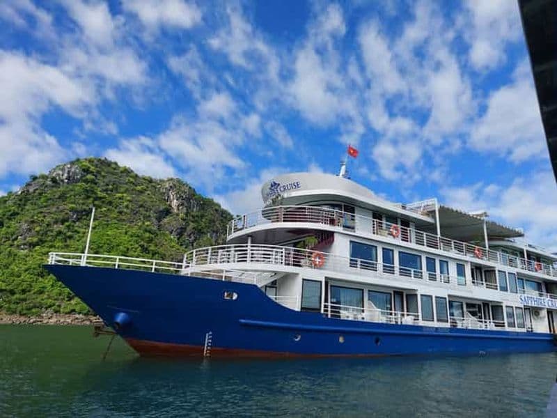 Au départ de Hanoï : croisière de 2 jours à Halong avec cabine avec balcon