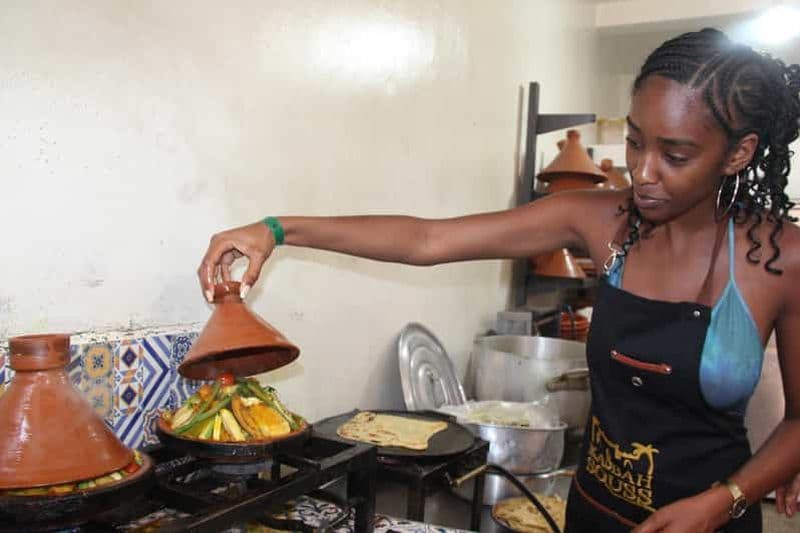 Agadir : cours de cuisine marocaine avec petit-déjeuner et prise en charge