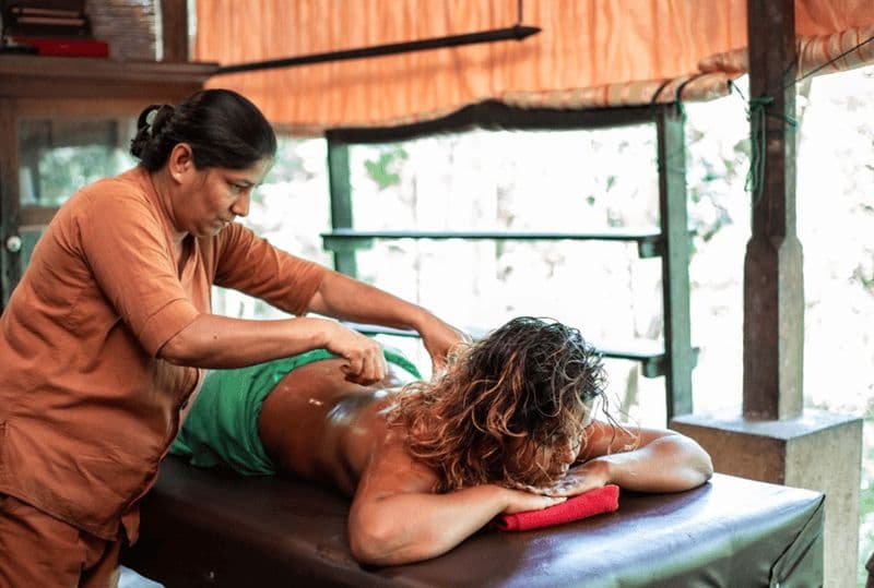 Journée de spa ayurvédique tout compris avec massage traditionnel à Kandy