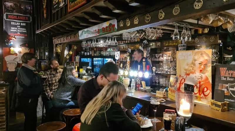 Anvers : Tournée des bars dans la ville historique