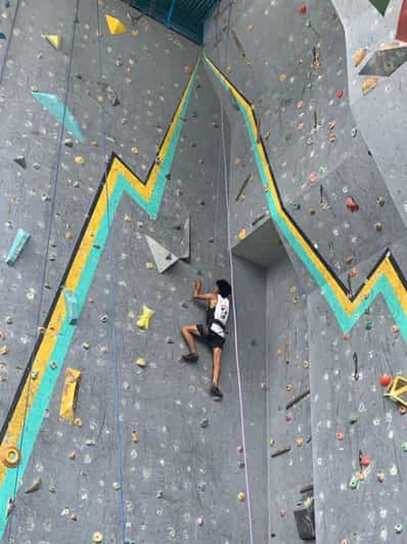 Katmandou : expérience d'escalade et de tir à l'arc d'une demi-journée