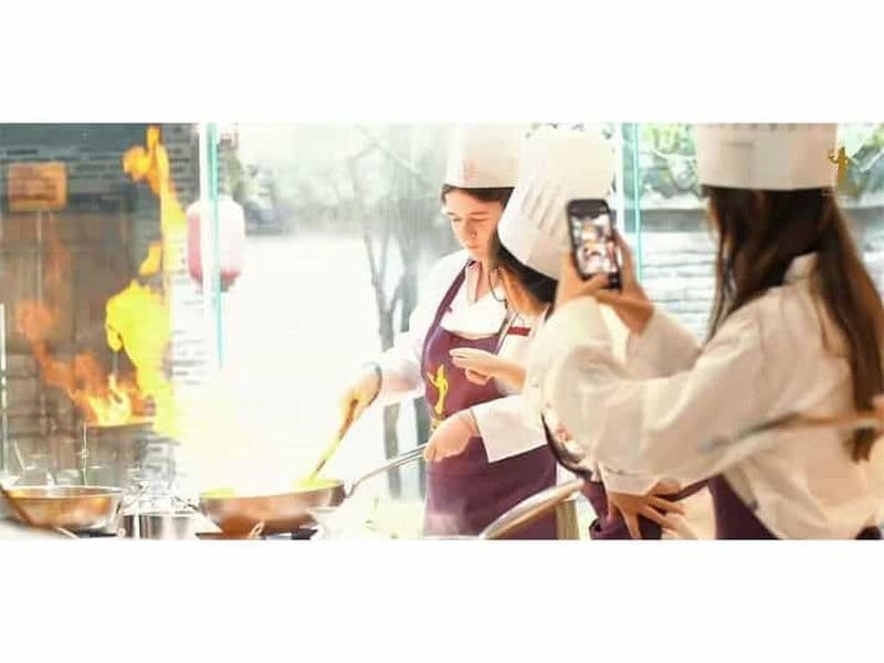 Cours de cuisine du Sichuan à Chengdu et dégustation d'en-cas locaux