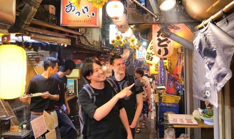 Tokyo : tournée des bars à Shinjuku avec boissons à volonté et dîner