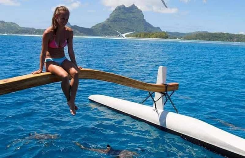 Billet Bora Bora : Visite d'une demi-journée en bateau privé pour faire de la plongée avec masque et tuba dans le lagon