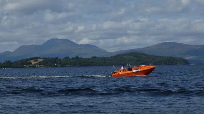 Loch Lomond : bateau à moteur en libre-service