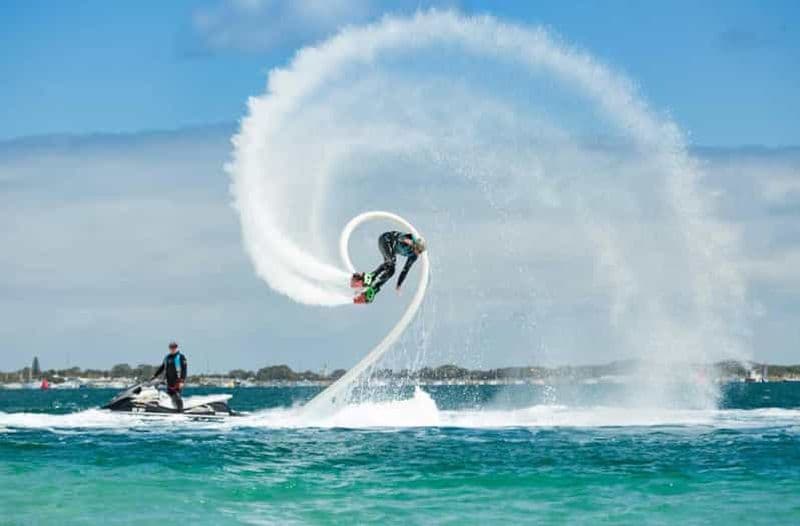 Défiez la gravité : expérience de flyboard et prise en charge à Barcelone