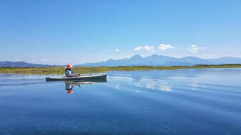 Billet San Pedro Sula : lac Yojoa, cascade et excursion d'une journée en kayak