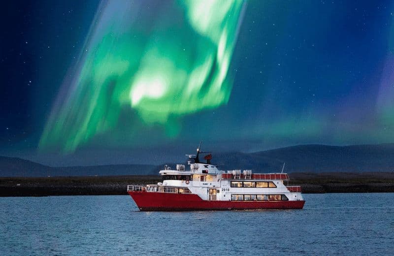 Billet Reykjavík : Croisière aux aurores boréales