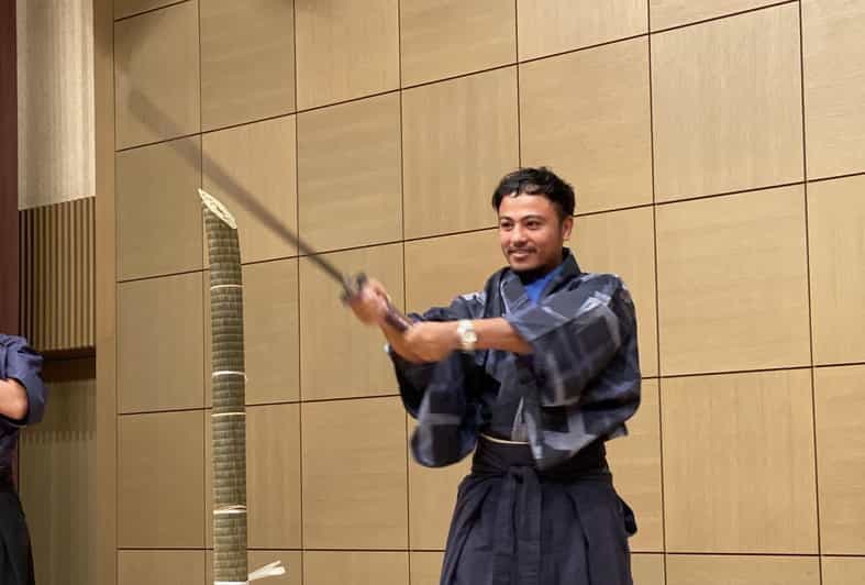 Billet Expérience samouraï à Tokyo : sabre réel (en option)