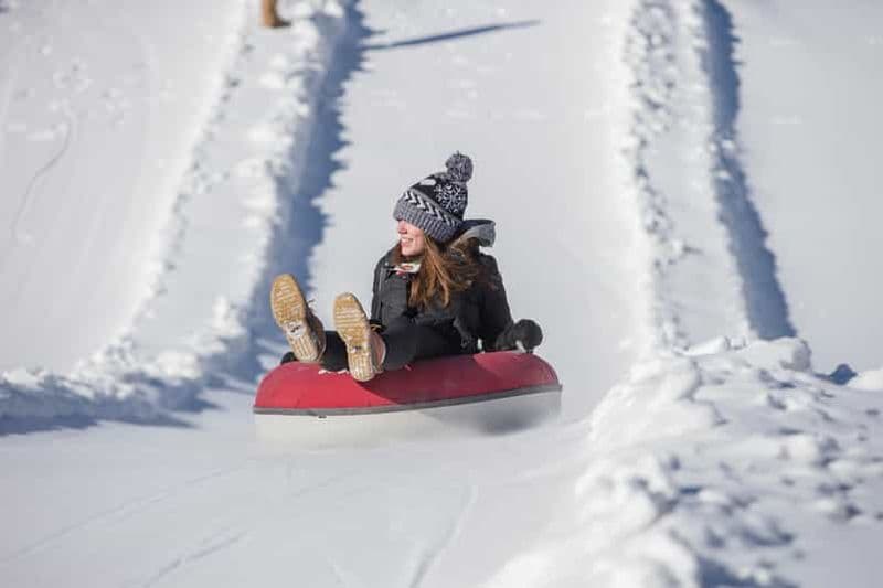NYC : Excursion d'une journée pour faire du snow tubing et visiter une brasserie