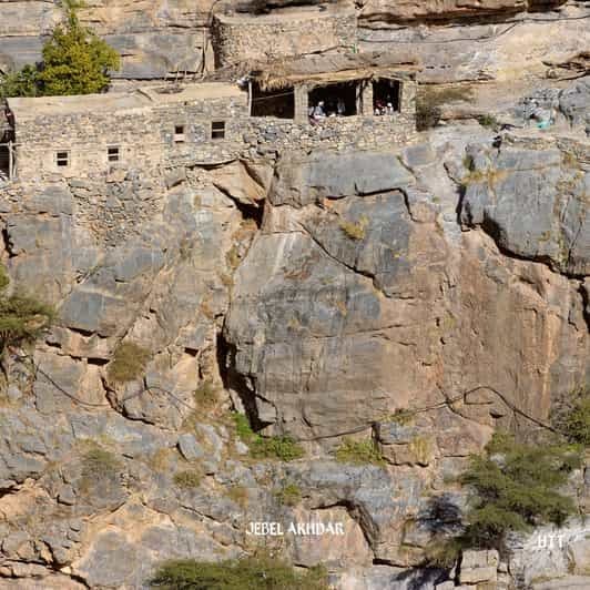 Au départ de Mascate : Excursion d'une journée à Nizwa avec le Grand Canyon