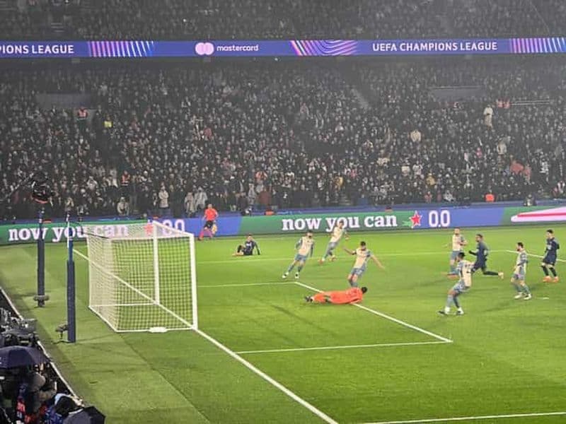 Paris : match de football du Paris Saint-Germain au Parc des Princes