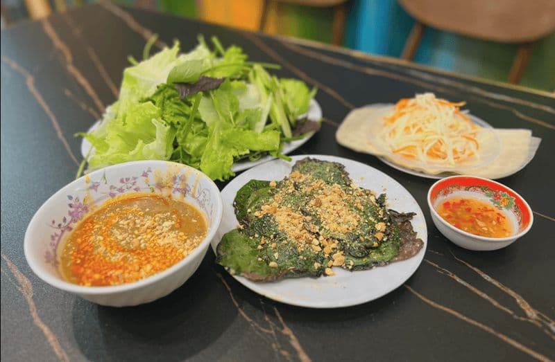 Billet Hanoi : Street Food avec visite à pied du vieux quartier en petit groupe