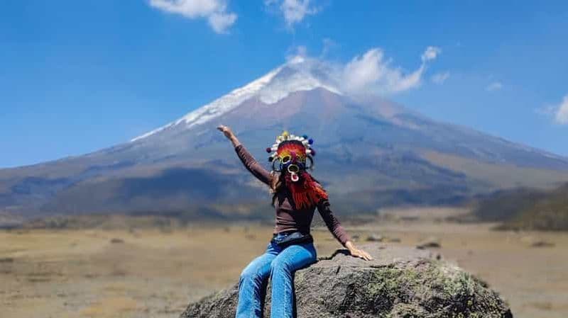Billet Volcan Cotopaxi : visite depuis Quito, alpaga, lagune et volcans