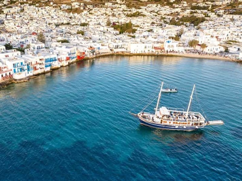 Mykonos : Croisière au coucher du soleil avec 1 boisson